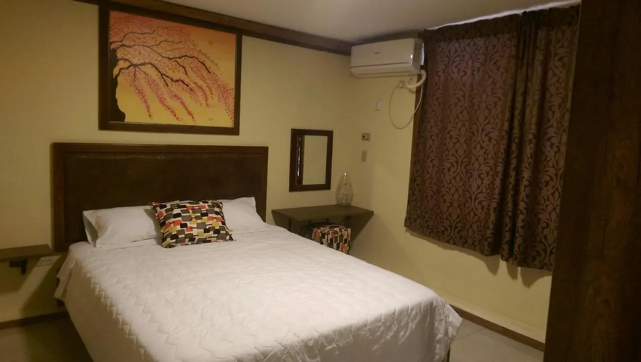 Hotel Bonanza Guayaquil 0*,